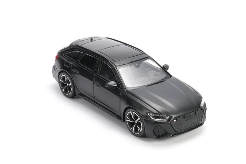 

Модель коллекционной машины MASDI 1:64 RS6 Avant Black, литая под давлением