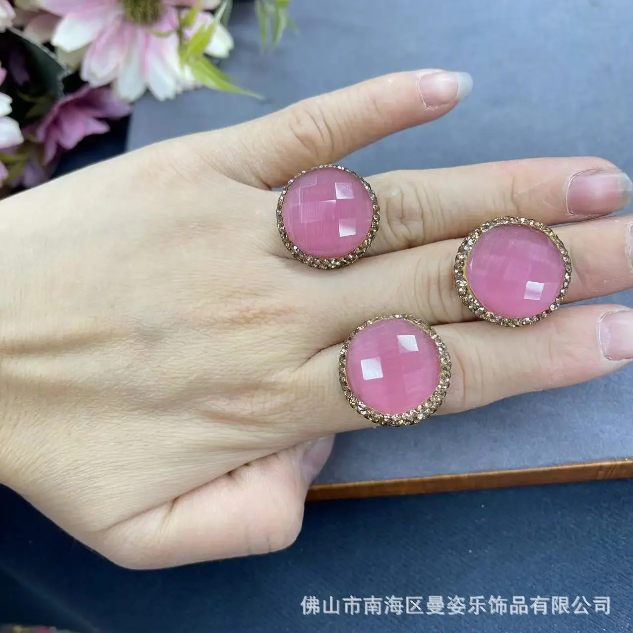 New opal jewelry section flash ring pink control jewelry vintage natural stone niche wholesale