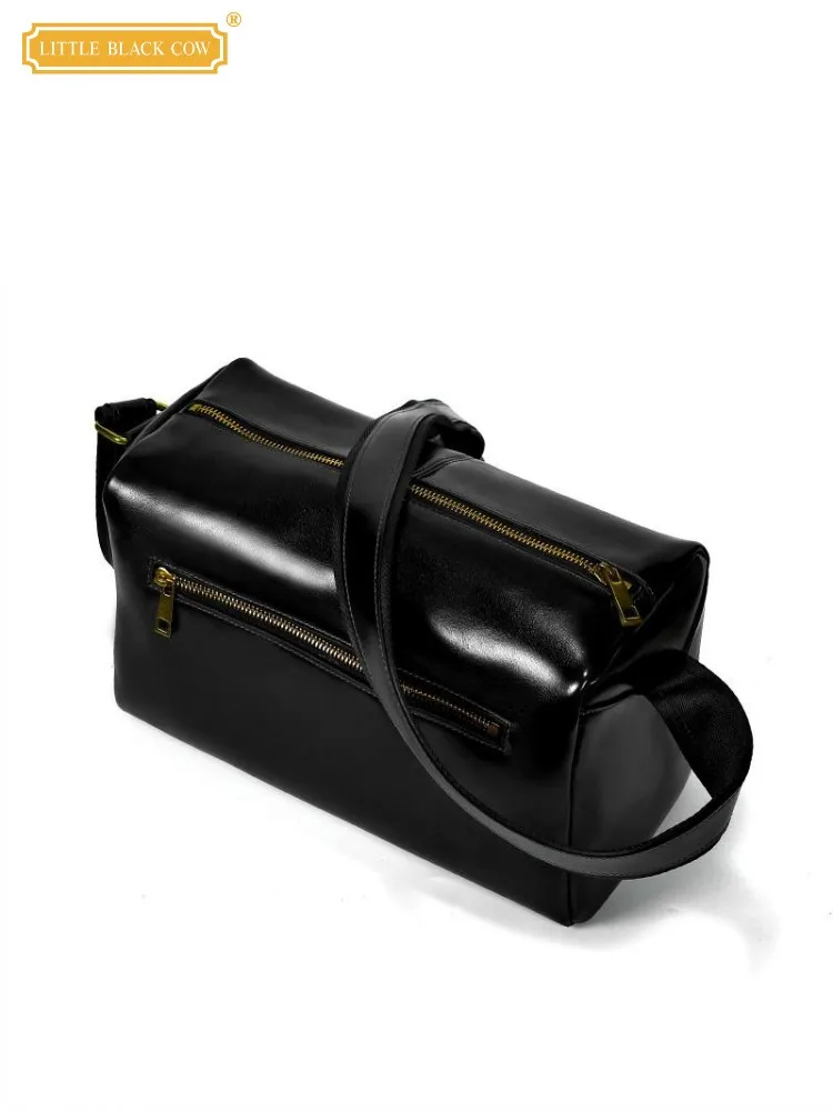

Men Retro Black Oil Wax Genuine Leather Zipper Fashion Cowskin Commute Single Shoulder New Designer Men Underarm Crossbody Bag