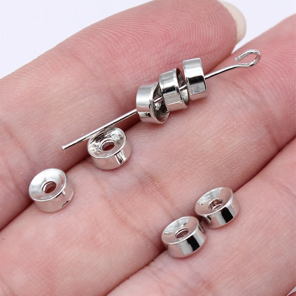 WYSIWYG 100pcs Rhodium Color & KC Gold Color 4x4x2mm/6x6x2.7mm/8x8x2.8mm Round Small Hole Beads Spacer Beads For Jewelry Making