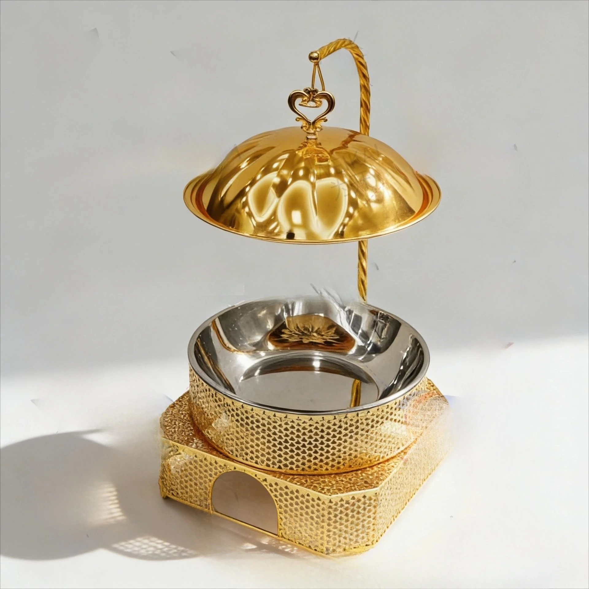 Wedding Alcohol Supply - เตาบุฟเฟ่ต์ทองคำทรงกลมหรูหราสำหรับงานแต่งงานในโรงแรม เตาแอลกอฮอล์ 8 ลิตร พร้อมฉนวนกันความร้อน