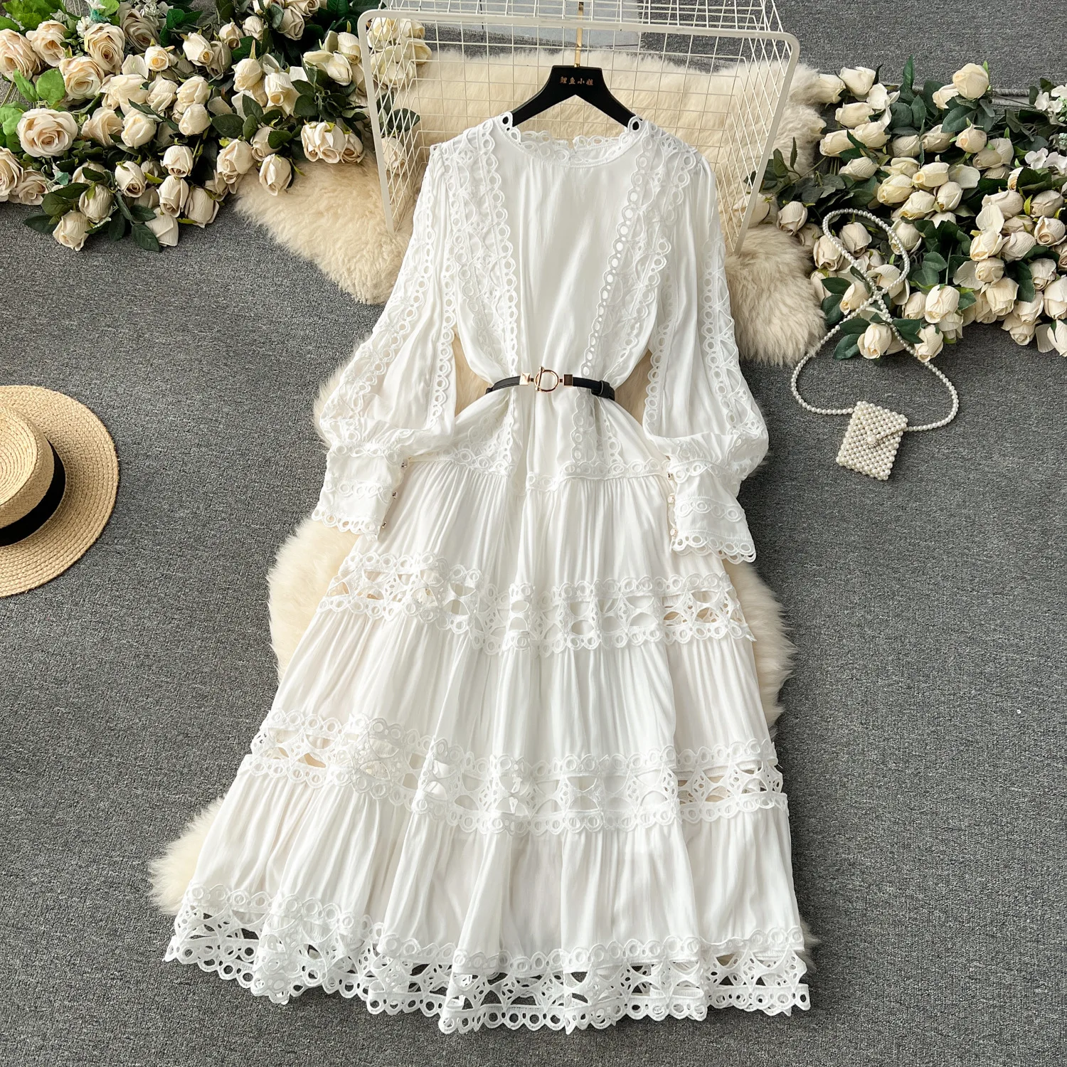 

Palace Style Midi Dress 2025 Spring Women's Heavy Hollow Lace Splicing Embroidery Dresses Long Puff Sleeve O-Neck A-Line Dress