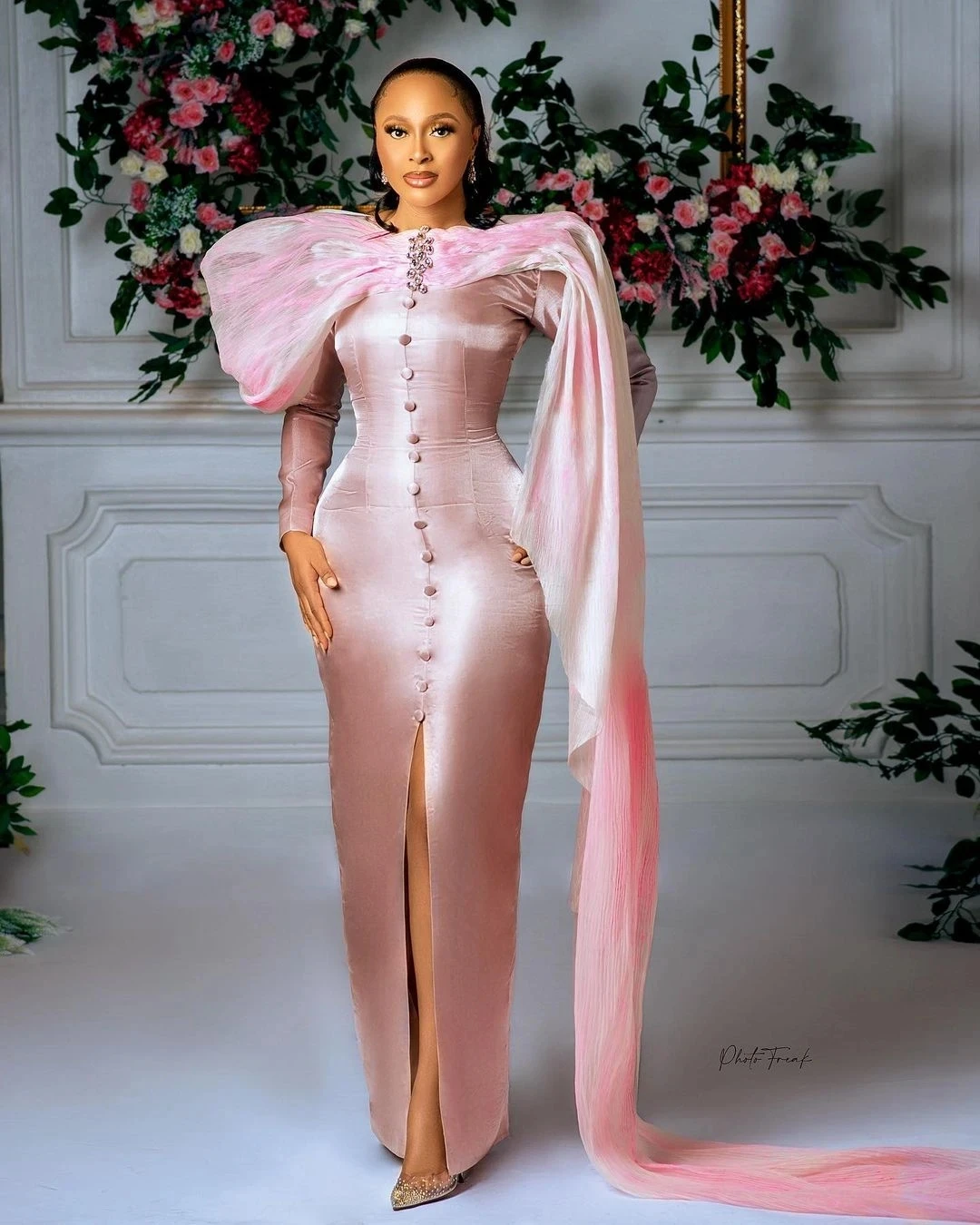 African Elegant Pink Formal Prom Dresses Glossy Silk Satin Front Slit Aso Ebi Wedding Guests Gown Black Women Evening Dress 2024