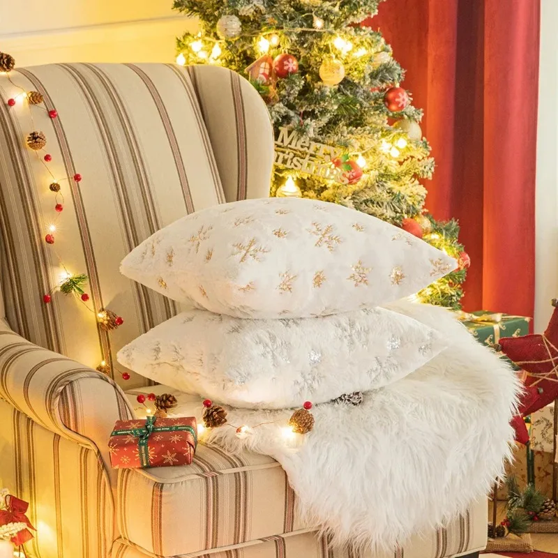 Christmas Plush Throw Pillow American Style Cover Golden Sequin Snowflake Embroidery Cushion Cover Decorative Pillowcase 45x45cm