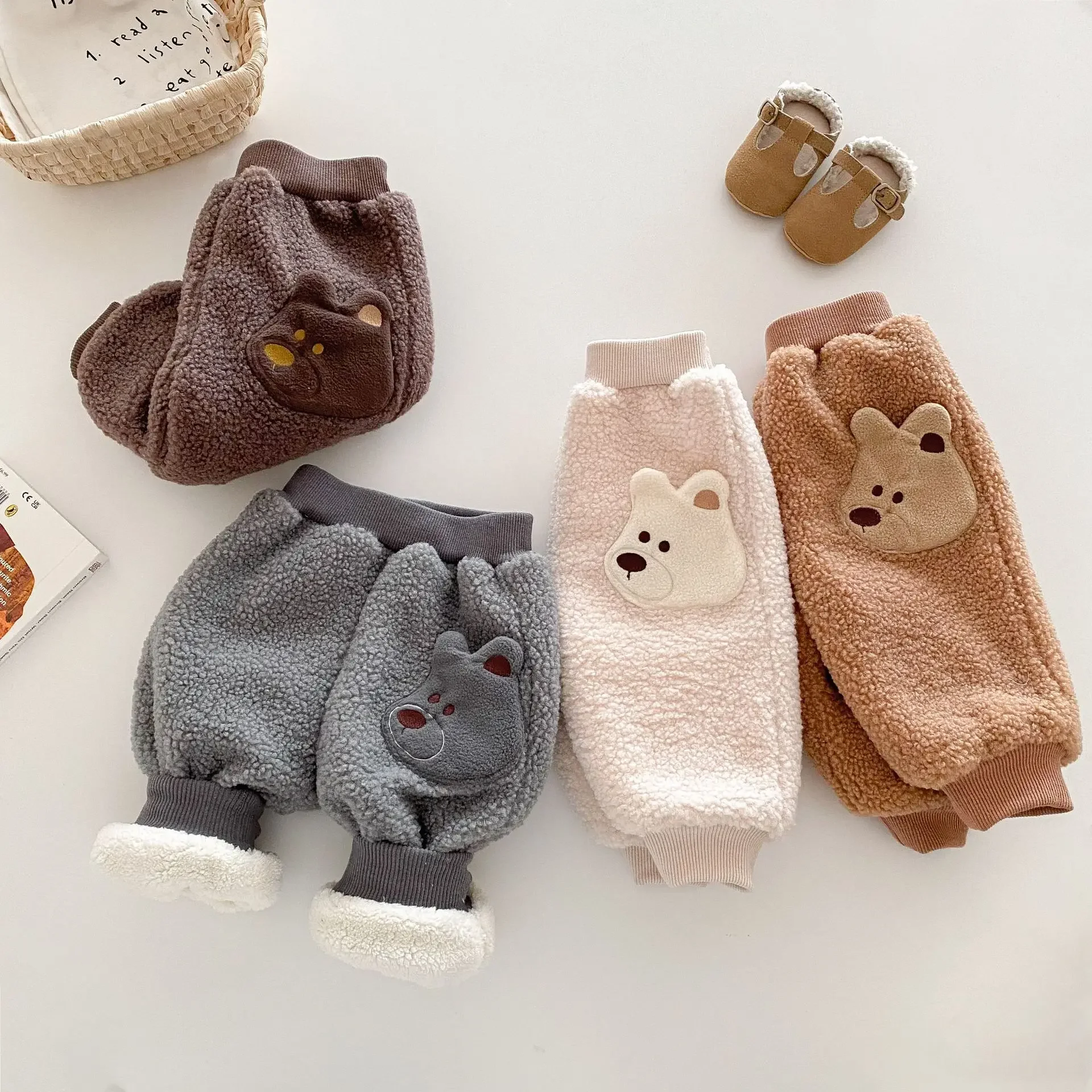 

2024 Winter New in Kids Baby Girls Boys Thicken Plush Warm Cartoon Bear Harem Pants , Toddler Children Clothing 3M-5Y