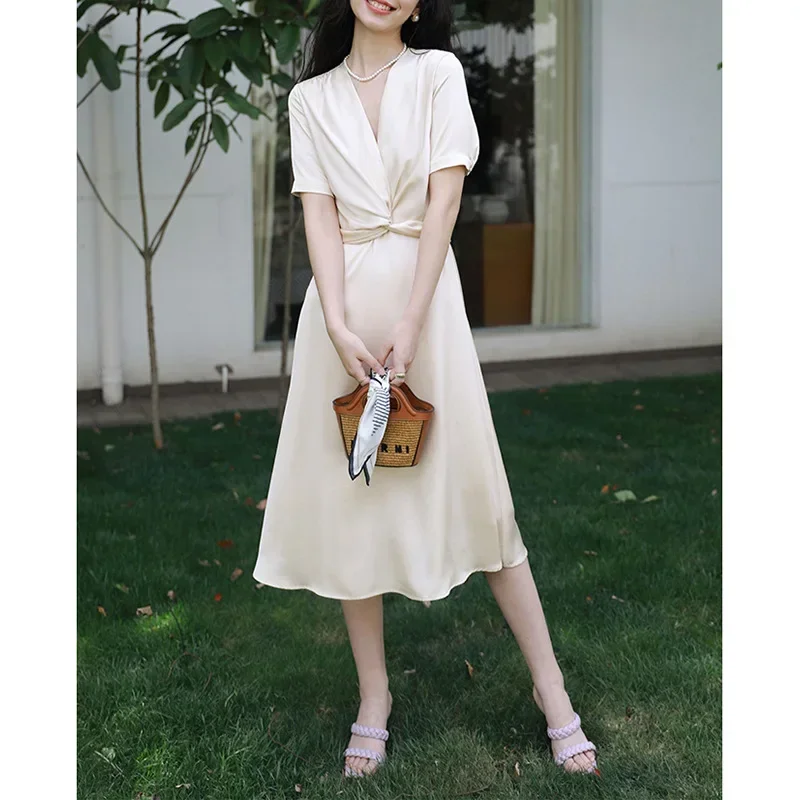 

2025 New Acetate Dress Women's Summer Kink Satin Commuter Short Sleeves Nipped-in Waist Satin White Dress Woman Silk Dress