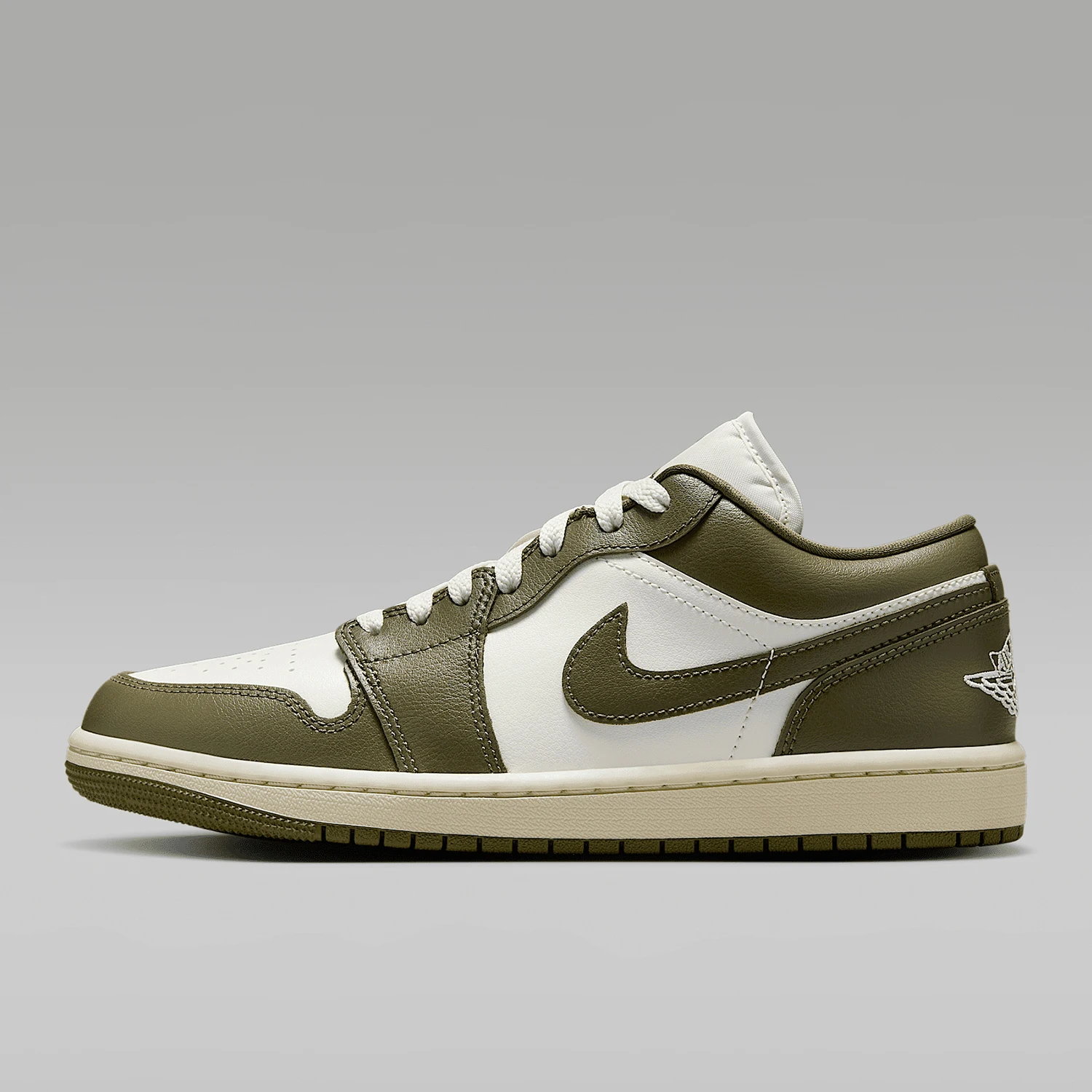 ไนกี้ของแท้ AIR JORDAN 1 รองเท - Women'S Shoes Nike Jordan บทวิจารณ์และราคา