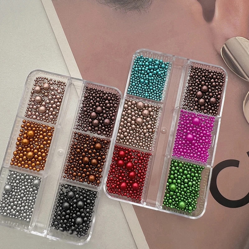 6/12Grids 3D Kerst Ronde Parels Kralen Nail Art Charms Kleurrijk Gemengde Grootte Kaviaars Kraal Nagels Decoraties DIY Kerst Manicure &