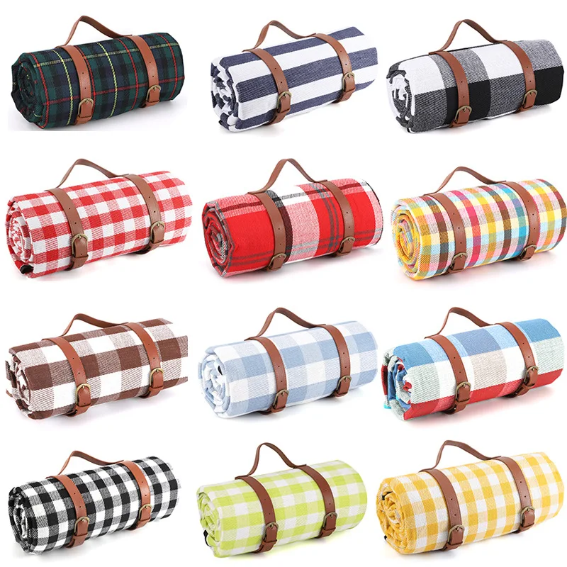 

200x200cm Outdoor Picnic Blankets Mats Camping Foldable Pad Blankets with Leather Handle Waterproof Beach Camping Accessories