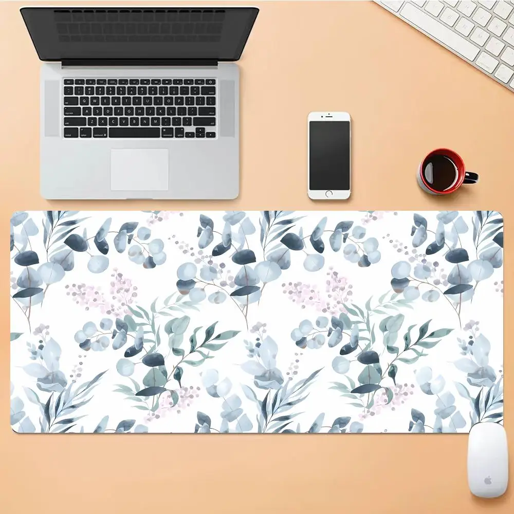 

Blue-tonded Watercolor Flowers Mouse Pad Desk Mouse Pad Nice HD Desk Pad Extended Gaming Keyboard Mats Large XXL Gamer Mousepad