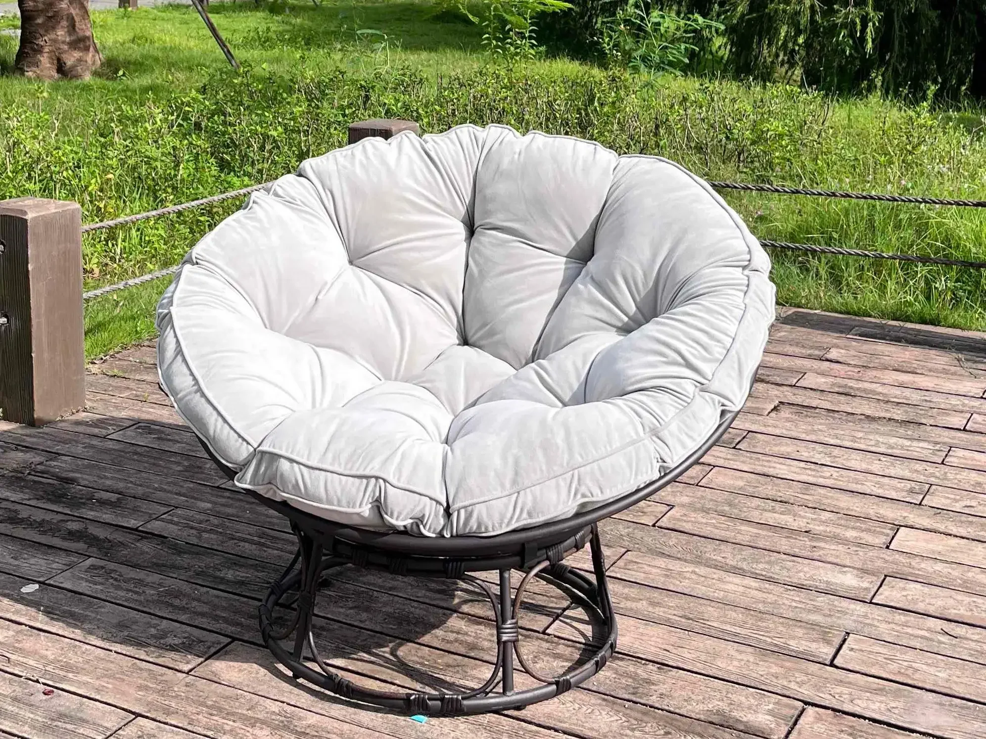 Metal garden chair Papasan Chair with cushion