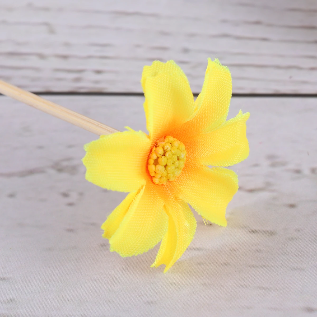 

40pcs Cake Decorative Picks Bamboo Food Sticks For Cocktail Fruit Appetizer Dessert Party Supplies Wedding Shower Kitchen Bar