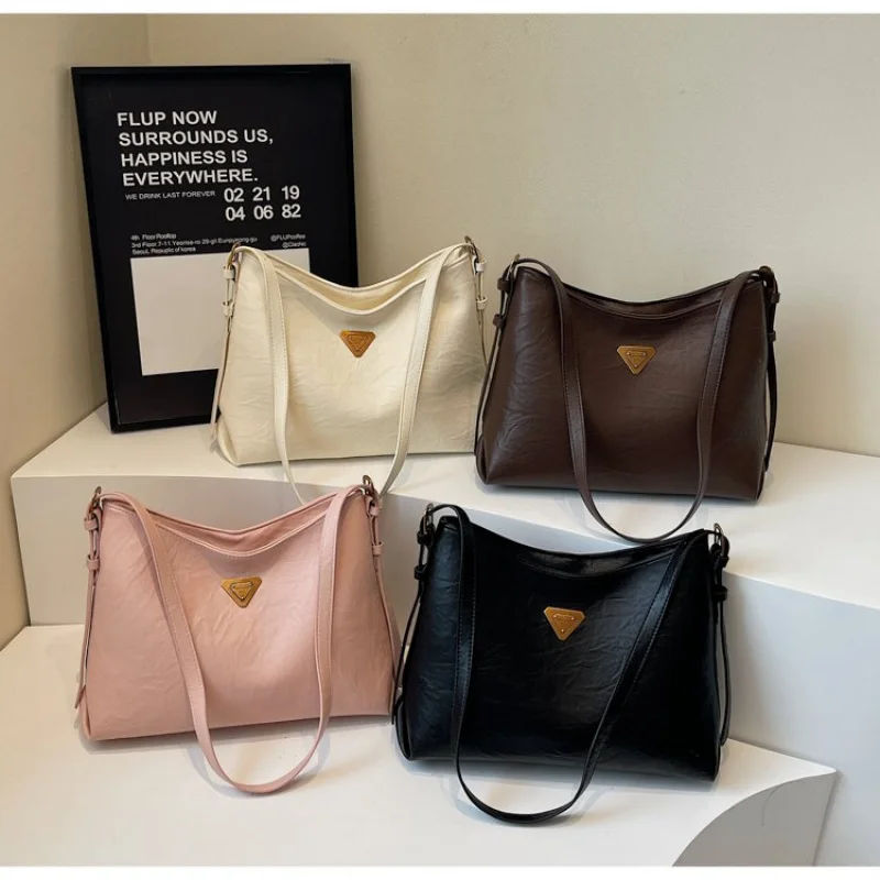 

Satin 2025 New Ladies Luxury Brand Leather Shoulder Bag Famous Designer Simple Popular Casual​