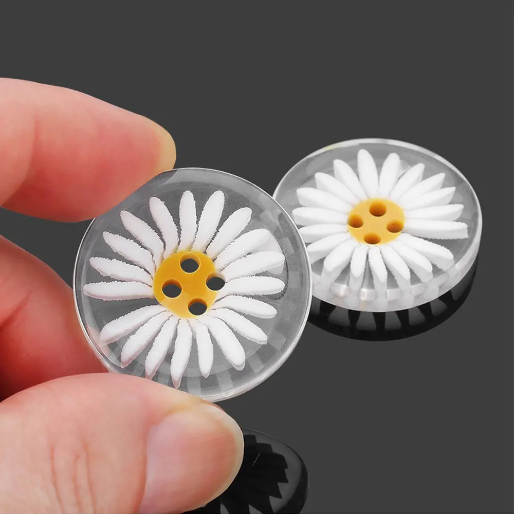 10pcs/Pack Daisy Resin Buttons Shirts Sweater Coats Clothes Collar Sewing Transparent Button Decorative DIY Material Accessories