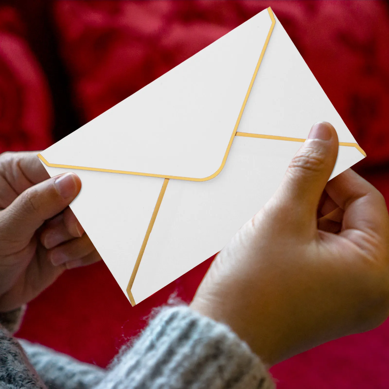 

50Pcs Foil Envelopes Compact Lightweight Invitation Envelopes for Birthday Anniversary Corporate Events Delicate