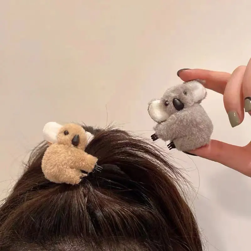 1pc Cartoon Small Koala Hair Clips Girls Plush Scrunchie Side Clip three-dimensional Wombat Hair Card Hair Accessories