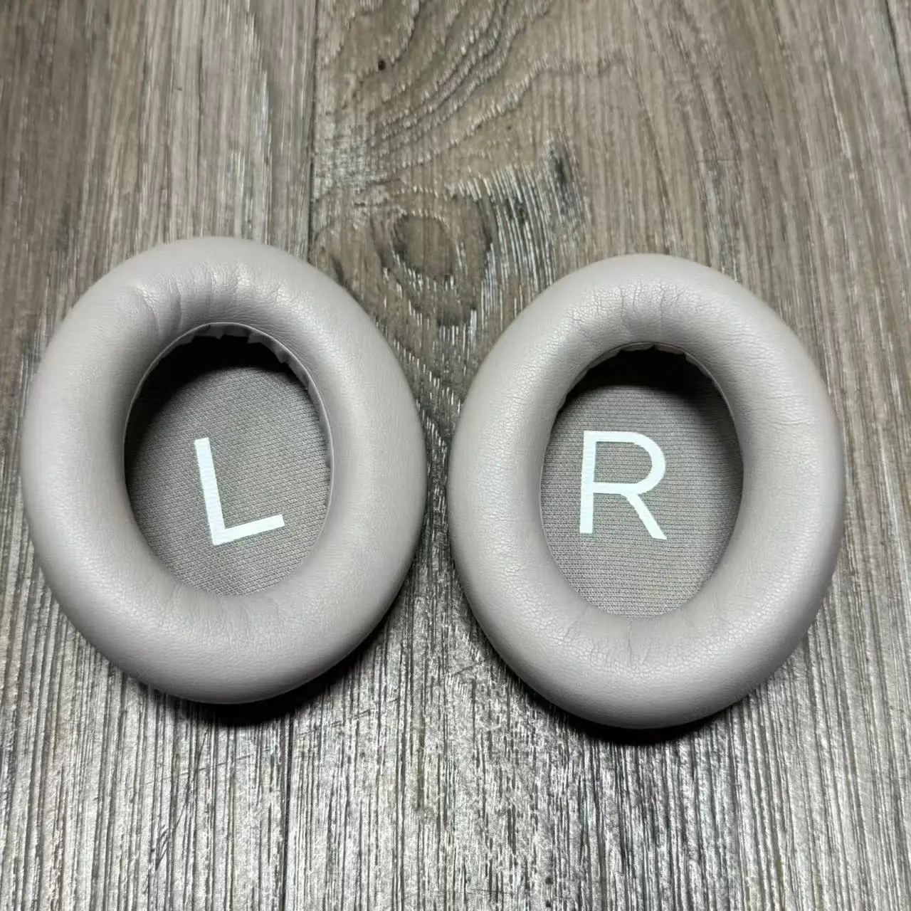 Ohrpolster für Bose QuietComfort 45 QC45 Kopfhörer, Ersatz-Kopfbügelkissen und Schutzhülle aus weichem, sensorischem Leder