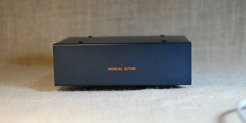 

HIFI MUSICAL ELTXIR Audio Decoder (R-2R) DAC-01