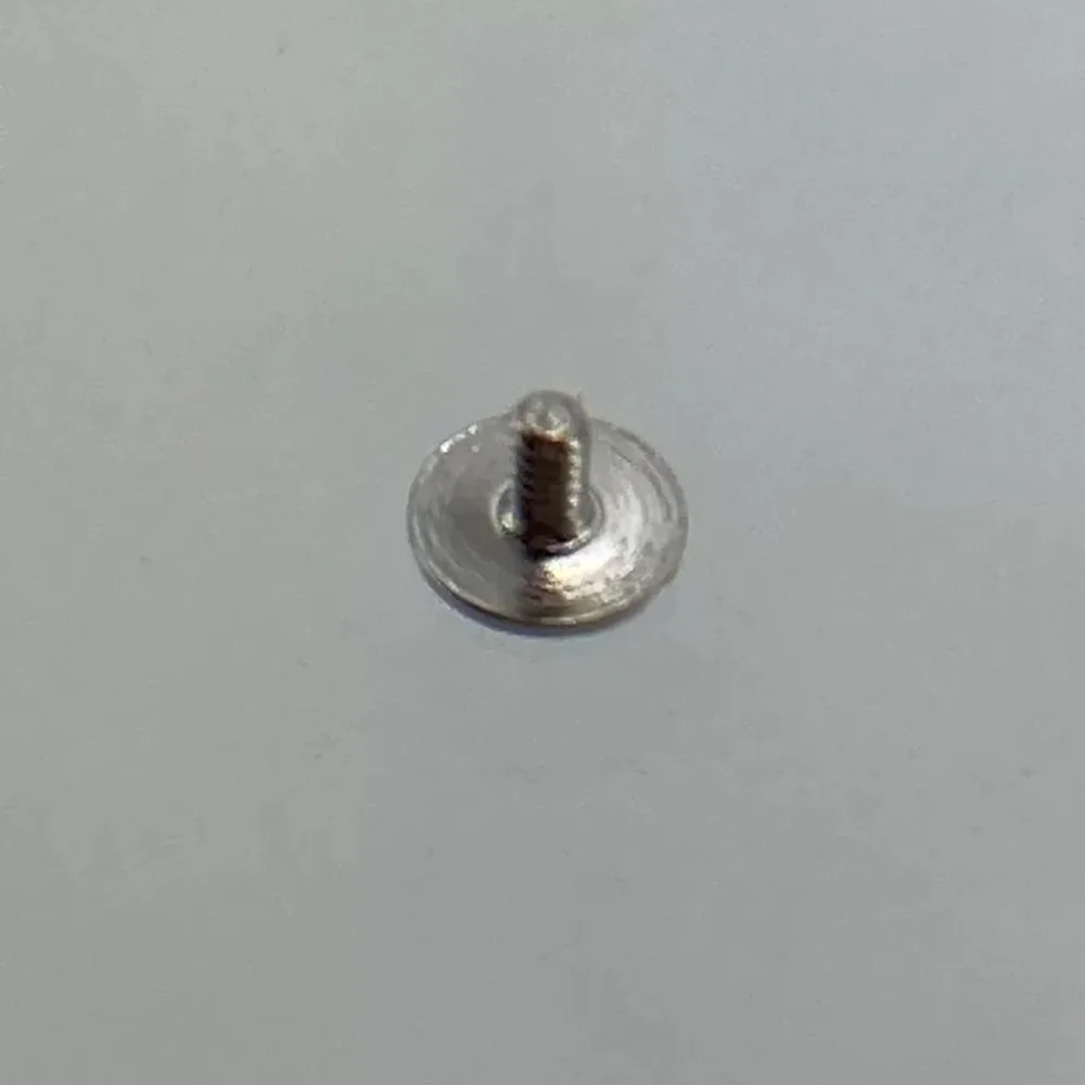 Accessori per orologi Viti per ruota della data adatte per movimento 2135 Vite con filettatura inversa sostitutiva Numero modello 5624