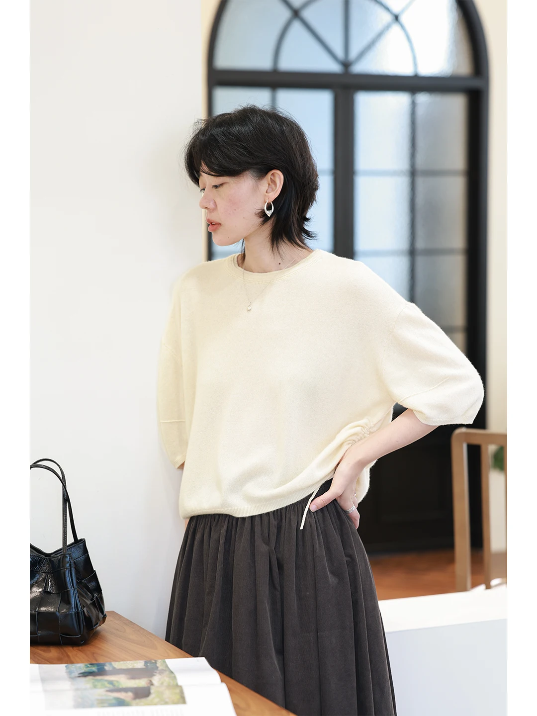 

Мягкий легкий вязаный свитер из камелы, лиоцелла и шерсти с круглым вырезом и коротким рукавом, женский укороченный топ в повседневном стиле