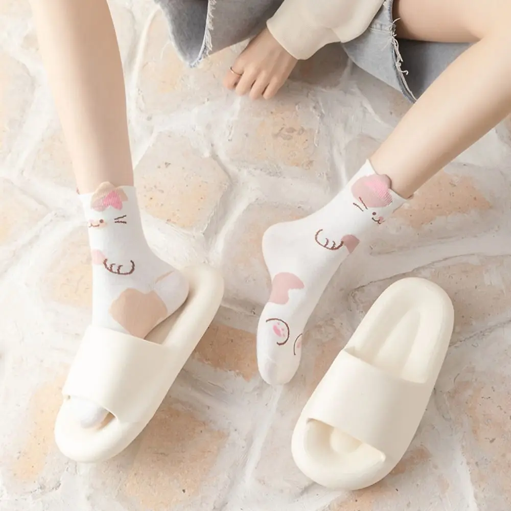 Adorable Fashion Cat Socks Harajuku Funny Cotton Hosiery Cartoon Short Stocking Streetwear Kawaii Sweet Animal Socks