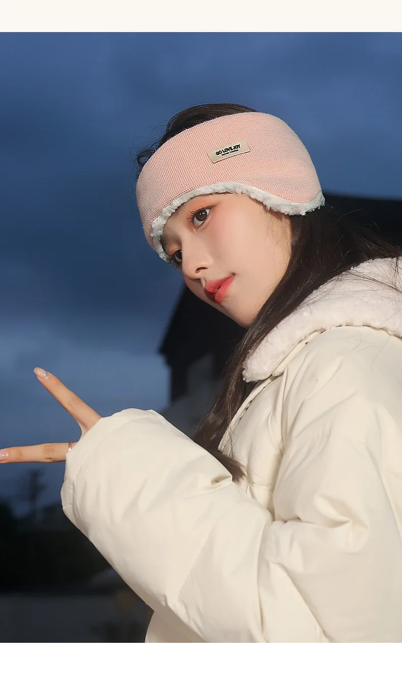 Рисунок 3 - Женские наушники