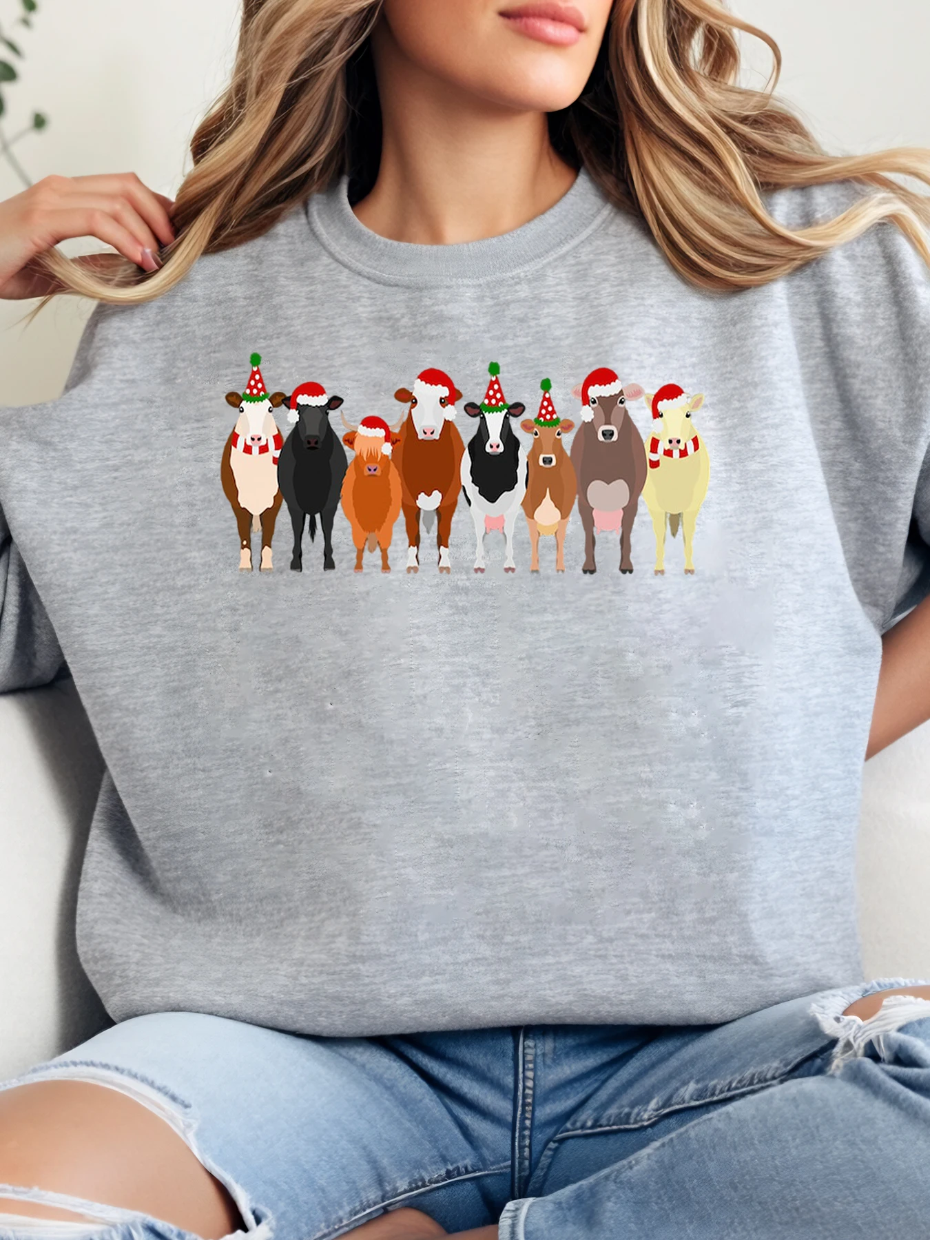 

Корова в шляпе и очках Санта-Клауса, толстовка с рождественским принтом, женская повседневная праздничная одежда, серая, больших размеров