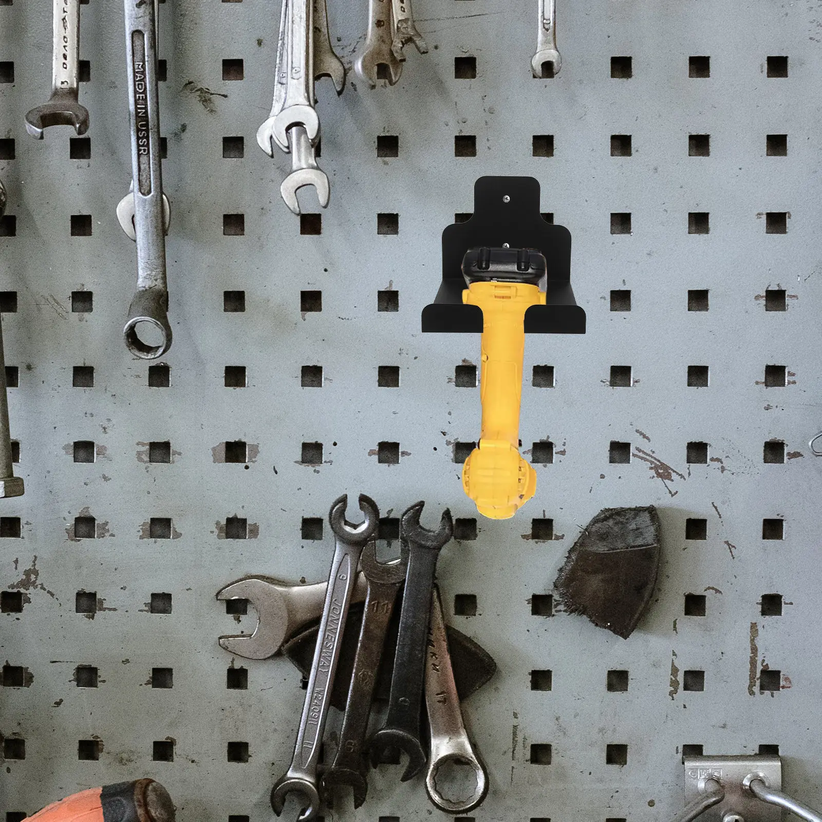 Heavy Duty Wall Mounted Garden Power Tool Holder Black Coated Trimmer Rack Hedge Trimmer Hanger for Garage Storage