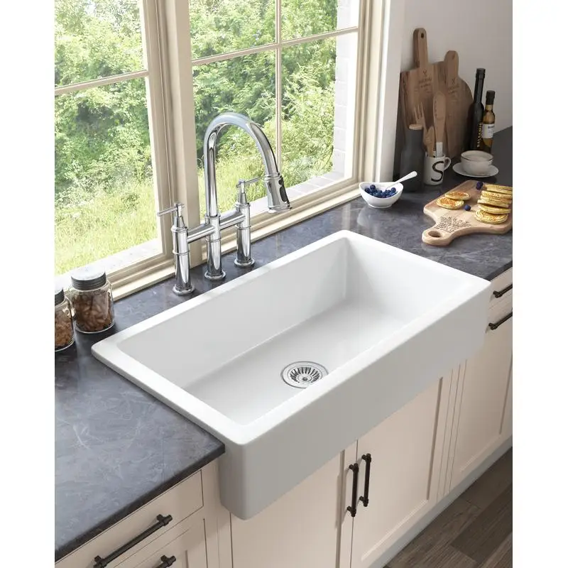 

Bridge Kitchen Faucet Pull-Down Sprayhead Spot Finish Elegant Modern Design with Adjustable Water Flow Chrome Nickel To Enhance