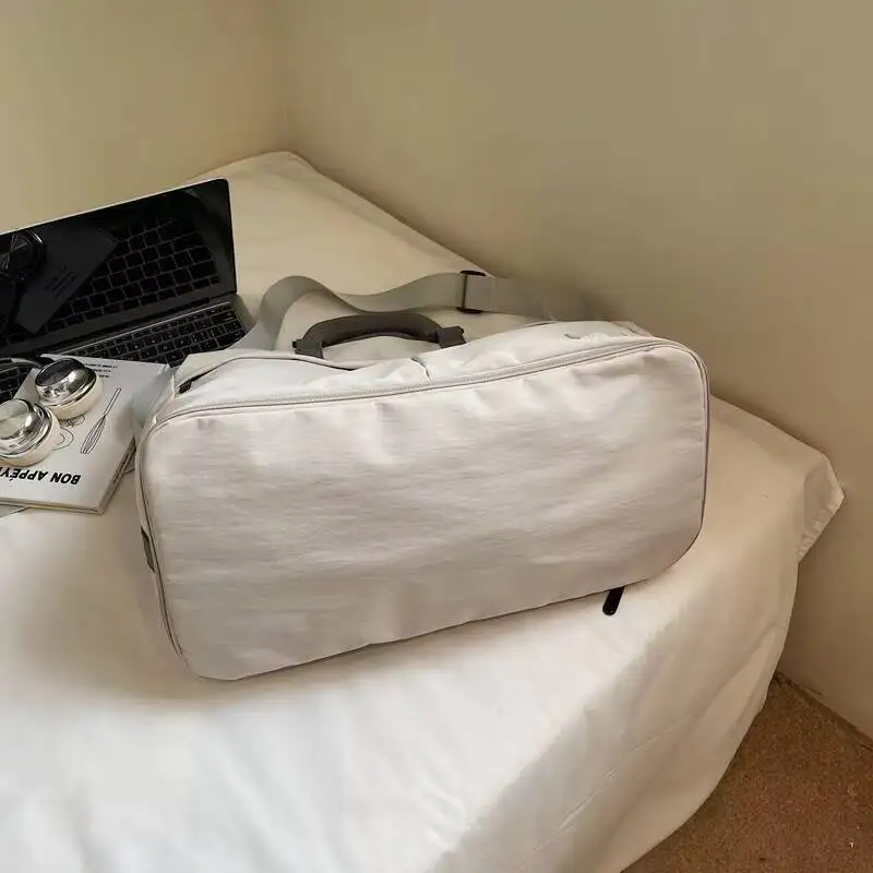 

Fashion Portable Travel Luggage Bag Women's Lightweight Travel Handbag Overnight Weekend Bag Lightweight Large-Capacity Design