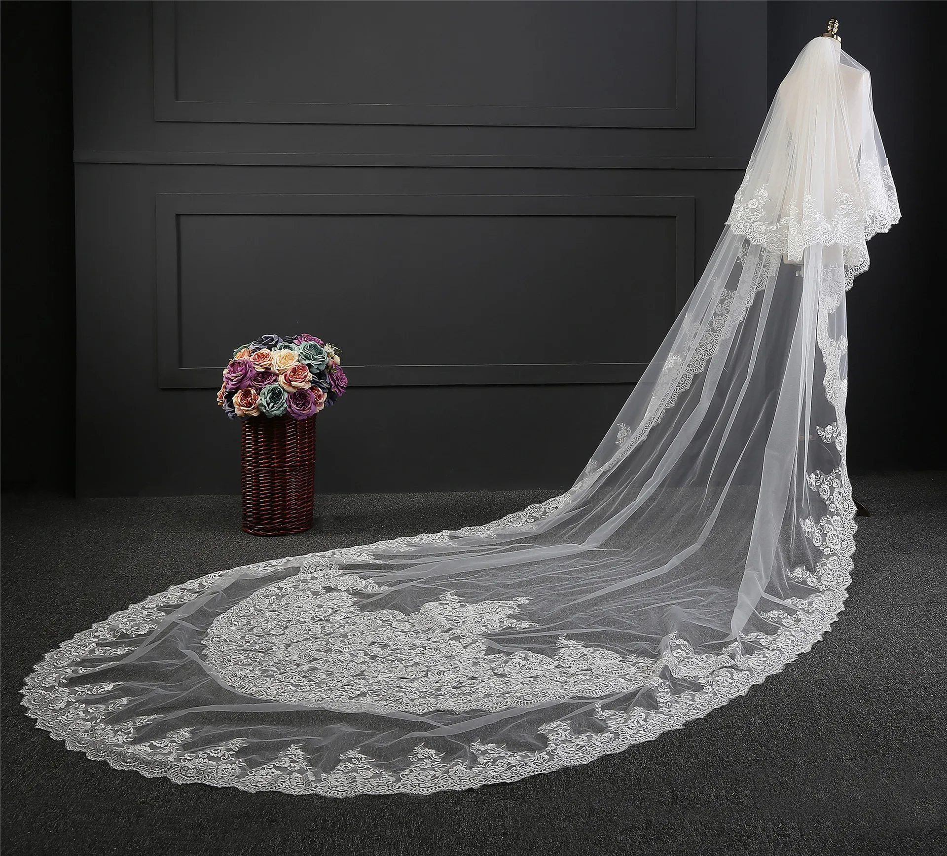 Big Tail Bridal Headdress 3.5m Double Layer Long Bridal headdress Wedding Veil