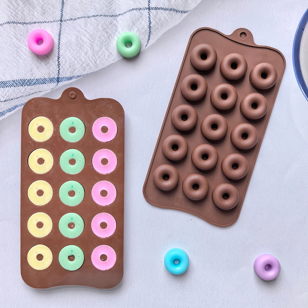 1pc 15 hole donut shaped DIY non stick silicone mold for gummies, chocolates, candies