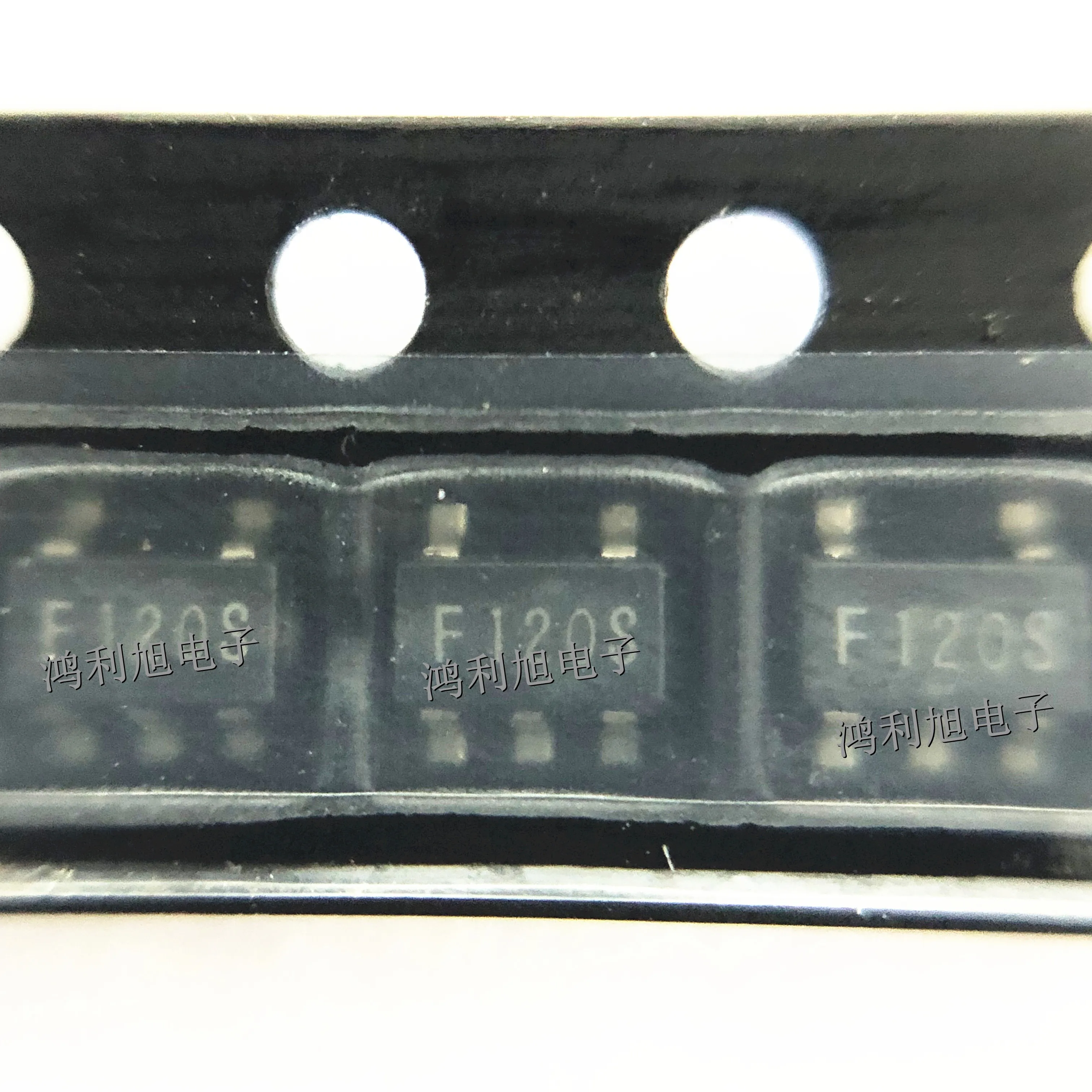 10PCS/Lot R1224N122F-TR-F R1224N122F-TR-FE R1224N122F 18.5V MARKING: F120S INPUT PWM/VFM STEP-DOWN DC