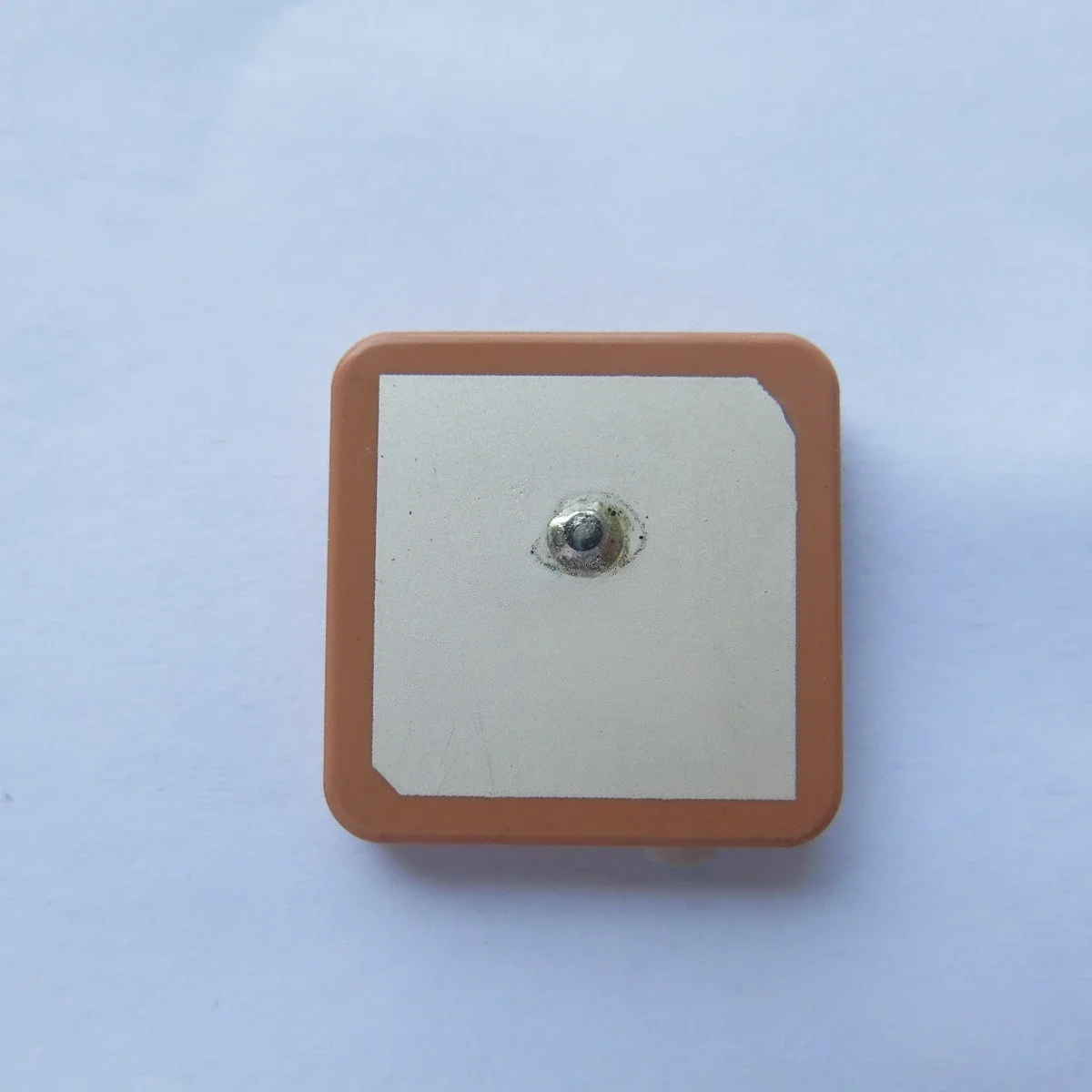 10pcs 25 * 25 * 2/4mm Beidou BDS+GPS Ceramic Antenna 1575R-A Passive Solder Pin Antenna 1575.42MHz