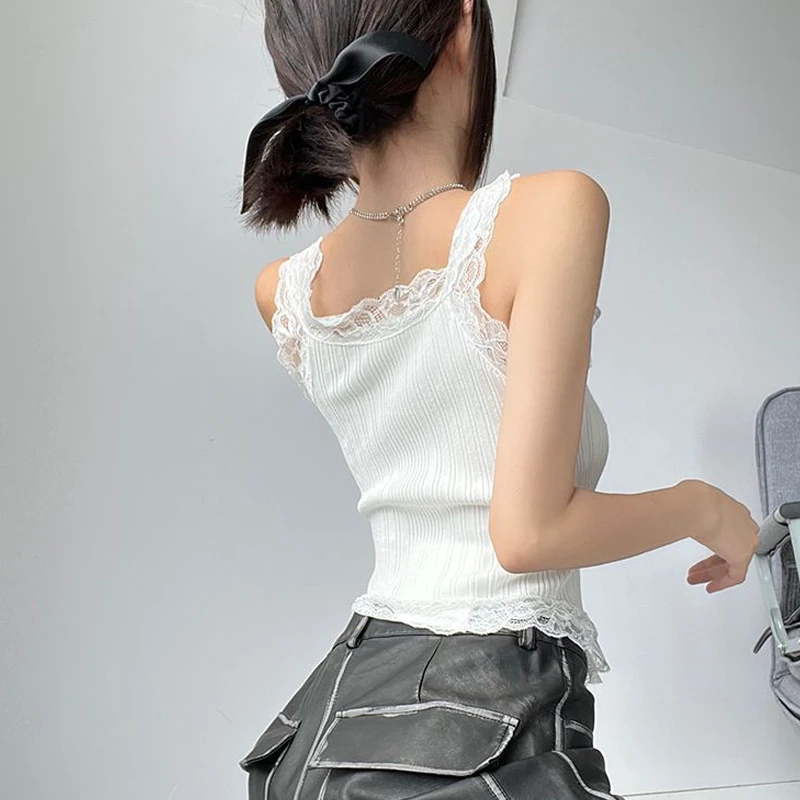 Seksowna Koronkowa Słodka Wąska Kamizelka Damska Letnia z Kwadratowym Dekoltem i Imitacją Guzików