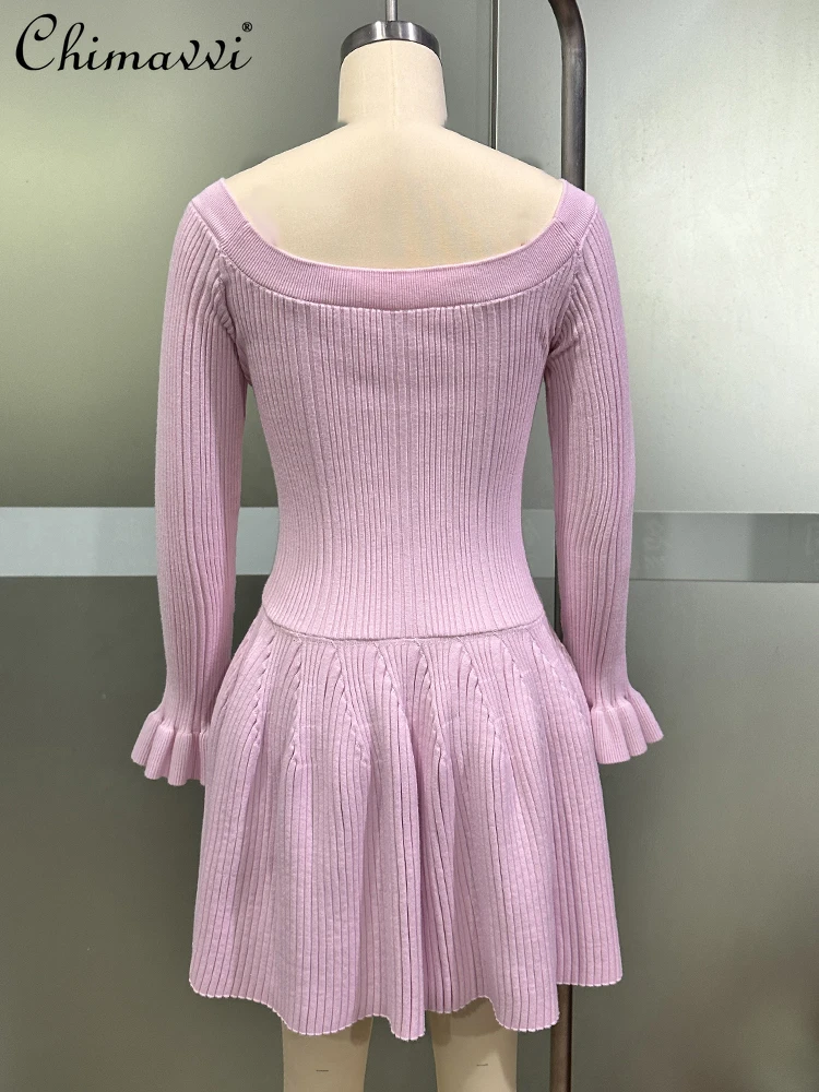 Primavera e verão nova moda rosa magro elegante vestido de malha high-end diamante fivela ombro sexy luxo curto vestido de festa