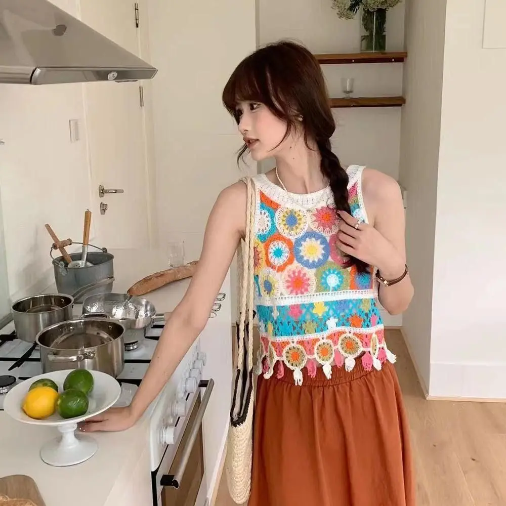 

Sleeveless Knitted Vest Fashion Short O-neck Beach Top Crocheted Tassels Bohemian Sleeveless Cami