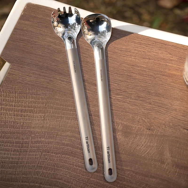 Tiartisan-cuchara de titanio puro, Spork con mango largo, cubiertos para acampar al aire libre, vajilla medio pulida portátil ultraligera
