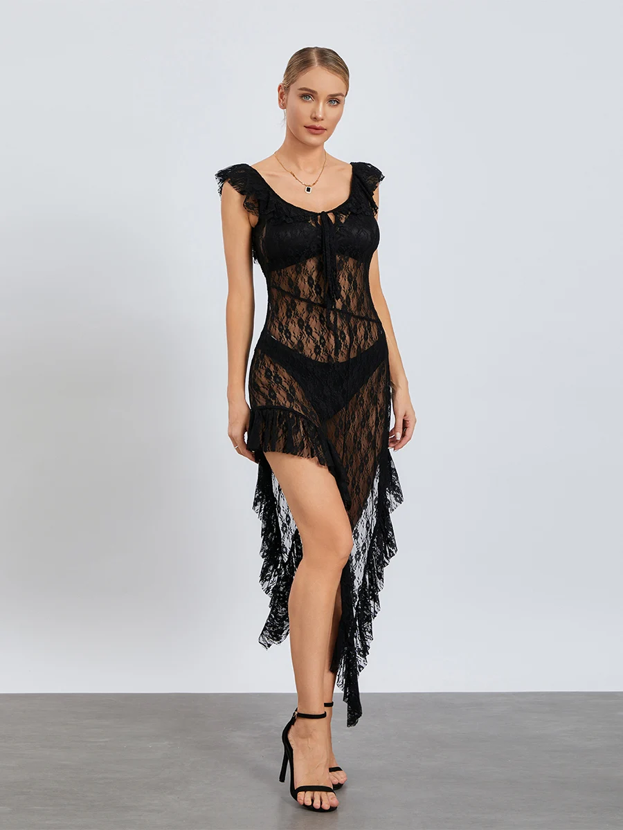 فستان دانتيل أنيق مزين بالزهور مع تفاصيل مقطوعة وحاشية مكشكشة مثالي لحفلات الصيف ومناسبات الشاطئ والخارج الليلي