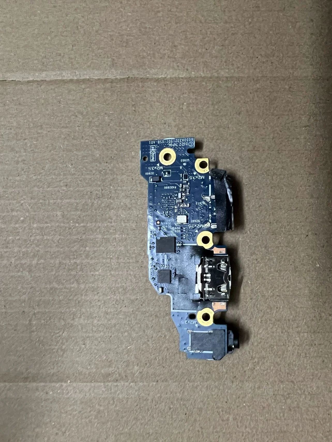 Brand New For HP Dragonfly G4 Notebook USB Port, Small Board Audio Port Small Board