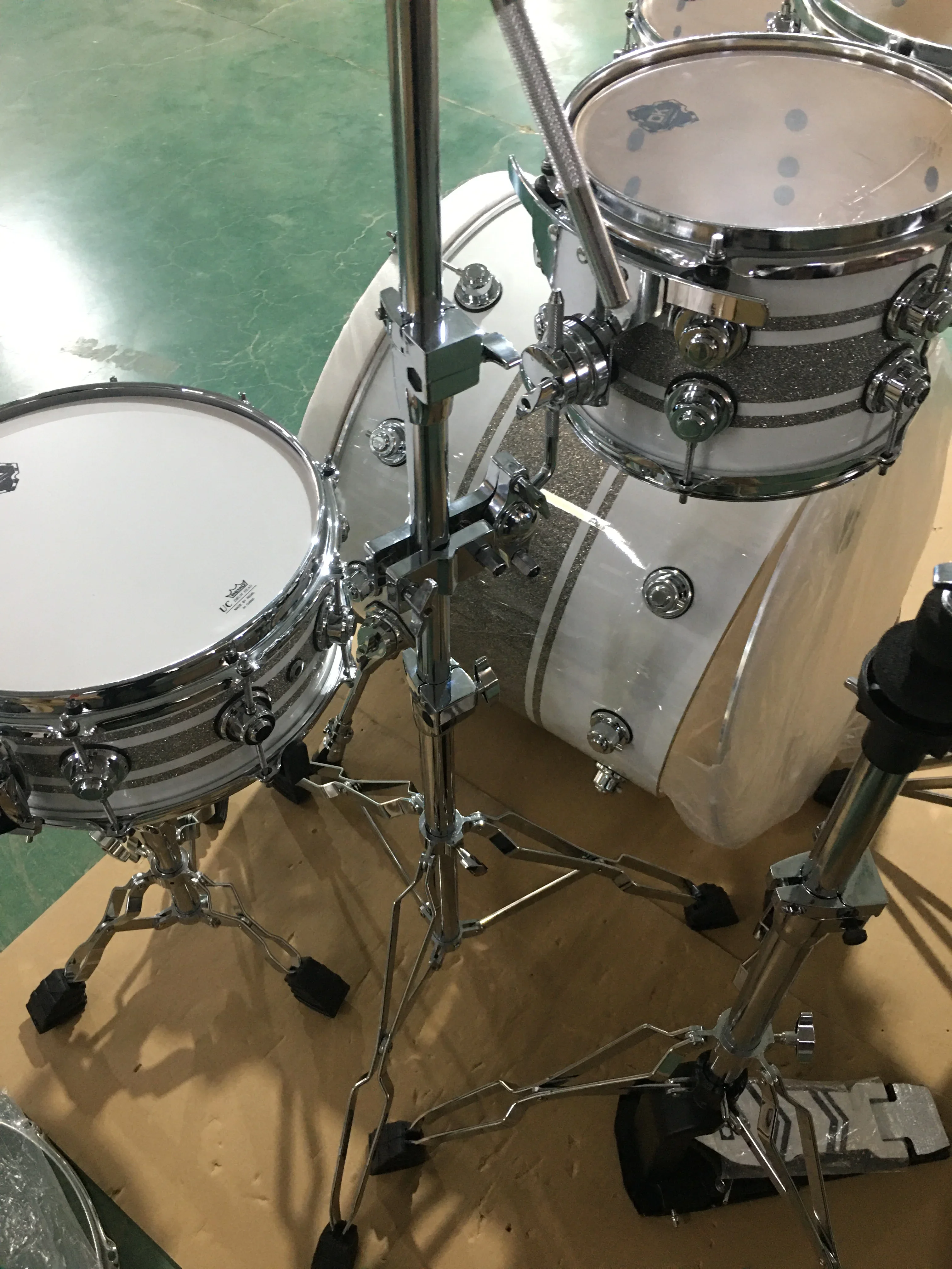 High Quality Professional  Birch Wood Shell Acoustic Drum Set for Sale