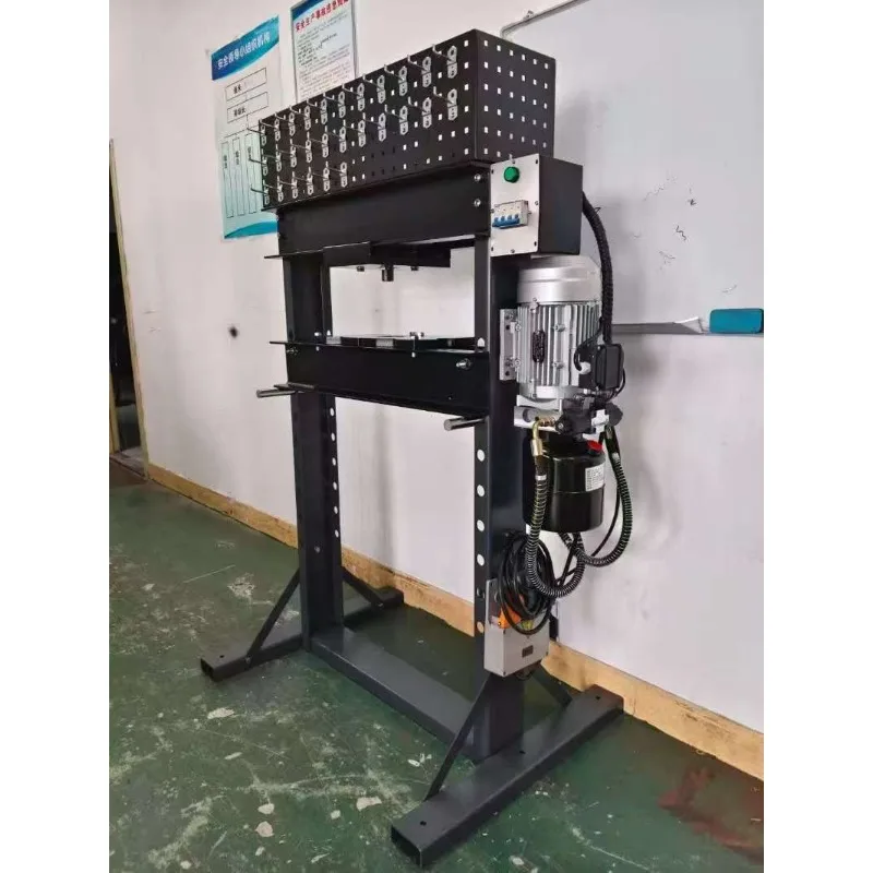 

Electric hydraulic rubber sleeve replacement machine Automobile lower swing arm rubber sleeve disassembly