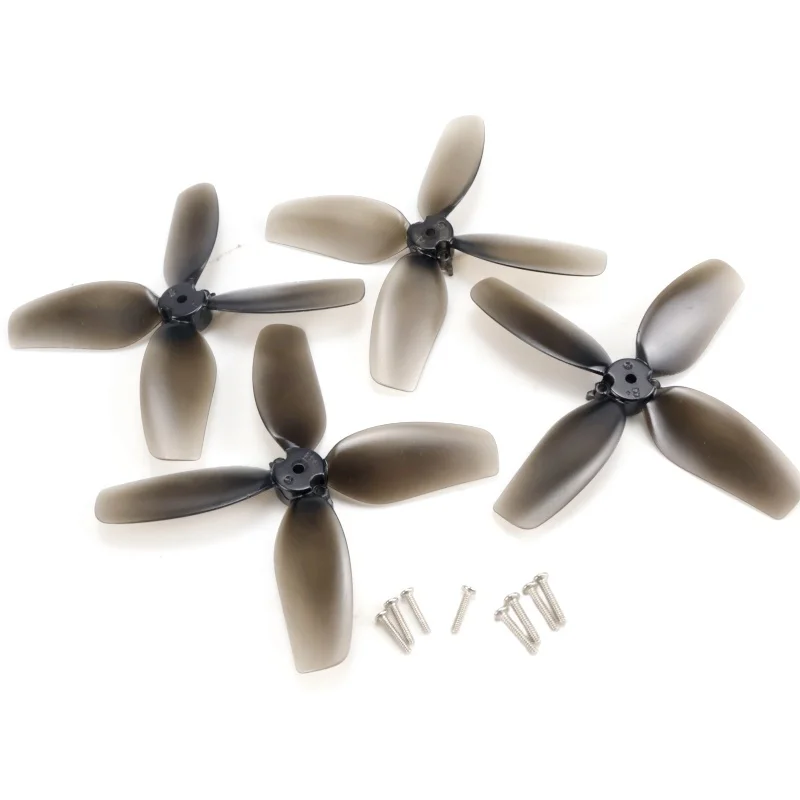 QY 4 stks Hoge kwaliteit 1503 Borstelloze motor en blade FPV racing drone vierassige afstandsbediening vliegtuigen motor