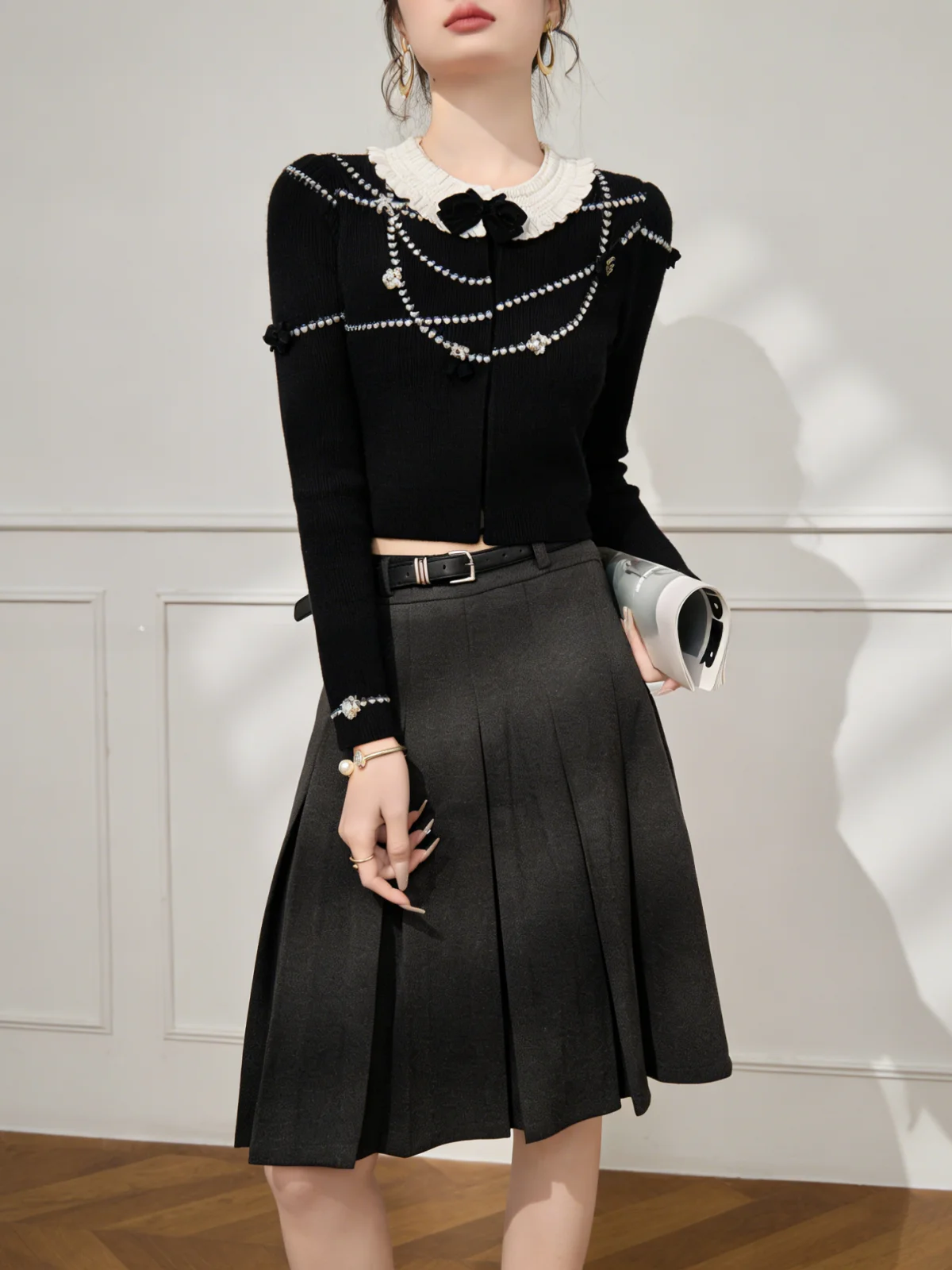 

Black Knitted Sweater for Women Commute Versatile Slimming Age-Defying Winter Casual Style Long Sleeve Regular Length