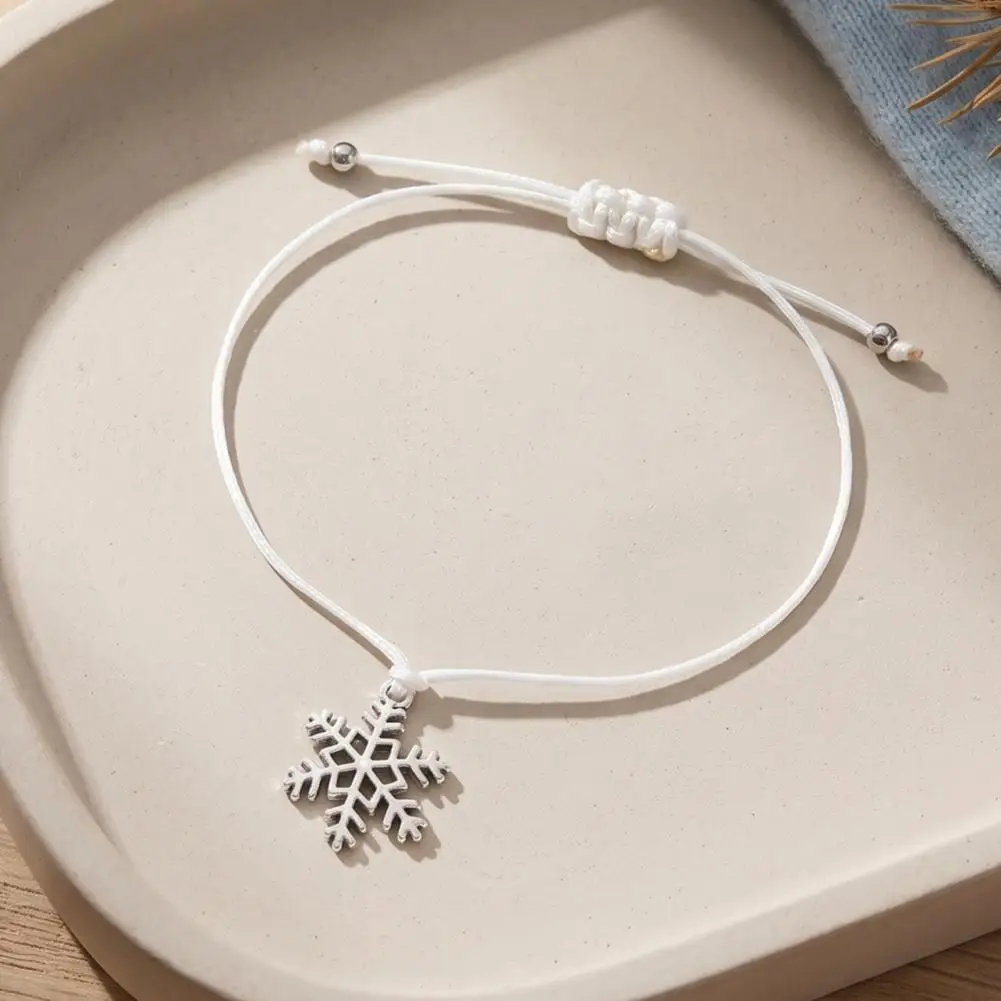Adjustable Christmas Bracelet for Women Christmas Braided String Bracelet with Adjustable Fit Handmade Holiday Jewelry for Men