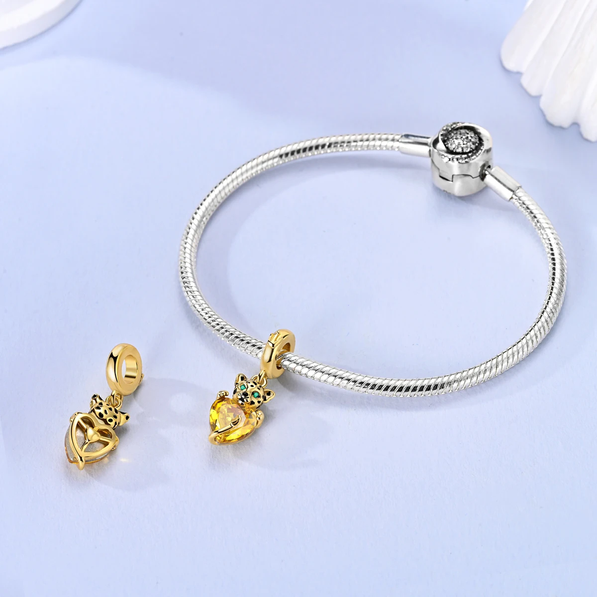 925 Sterling Silver Pendant Charm Gold Color Leopard With Heart Fit Original Bracelet Making For Woman Jewelry
