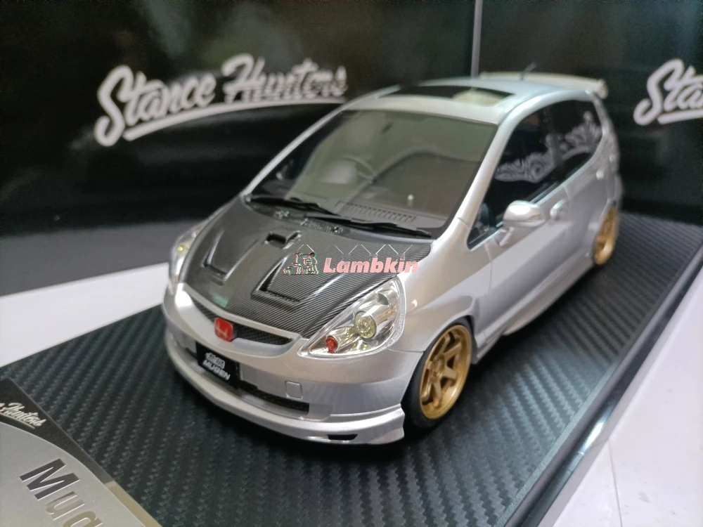 Stance Hunters 1:18 For Unlimited Honda Fit Modified Car Models Mugen Honda Jazz Collectible Small Steel