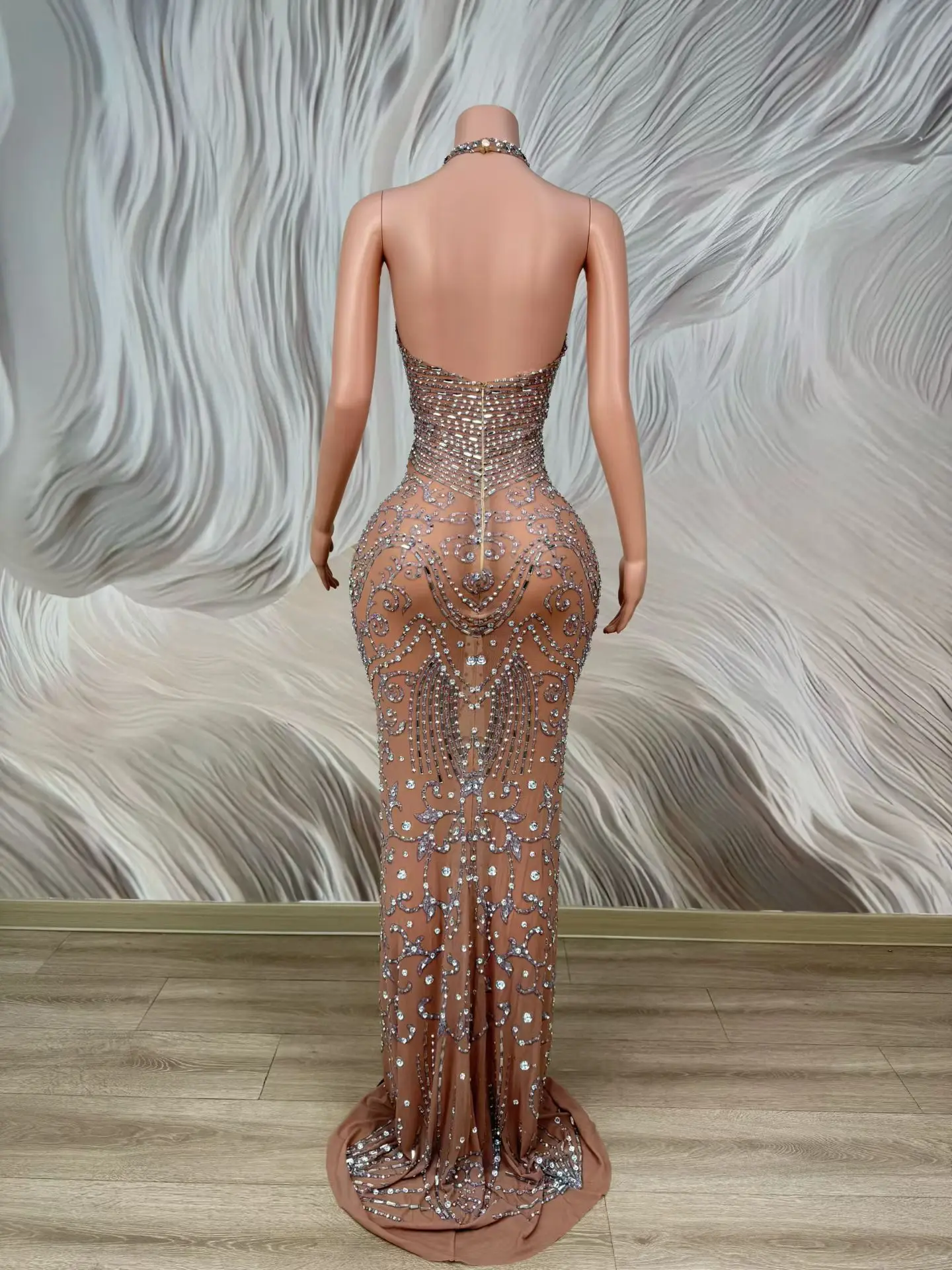 Sanyecao Elegant Women Neck Hanging Dress Silver Rhinestone See Through Mesh Dress Beapoke Occasion Dress Birthday Prom Gowns