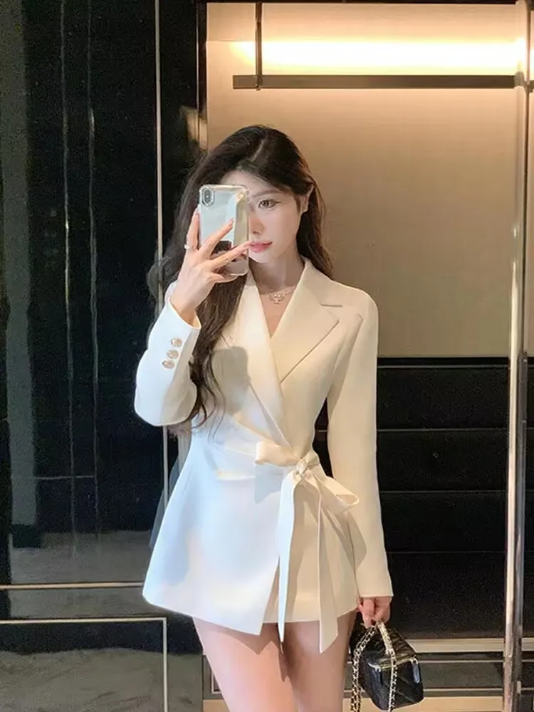Solid Color 2026 Autumn New Korean Style Slimming Belted Blazer with Waist-Cinching Design for Women Lace-Up Jacket White Black view 2