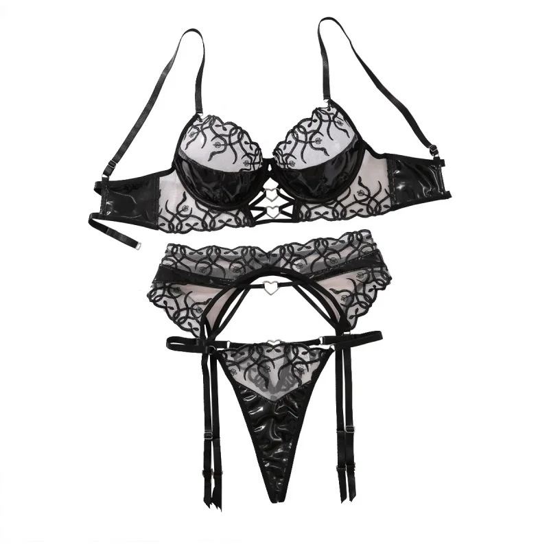 2025Set reggiseno sexy moda patchwork ricamato tessuto in pelle cuore scava fuori ferretto push-up lingerie set tre pezzi